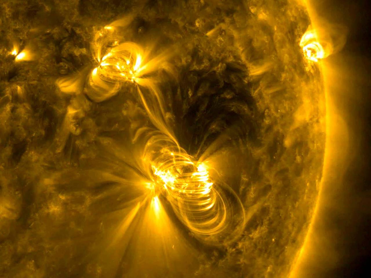 На Солнце произошла вспышка высшего балла