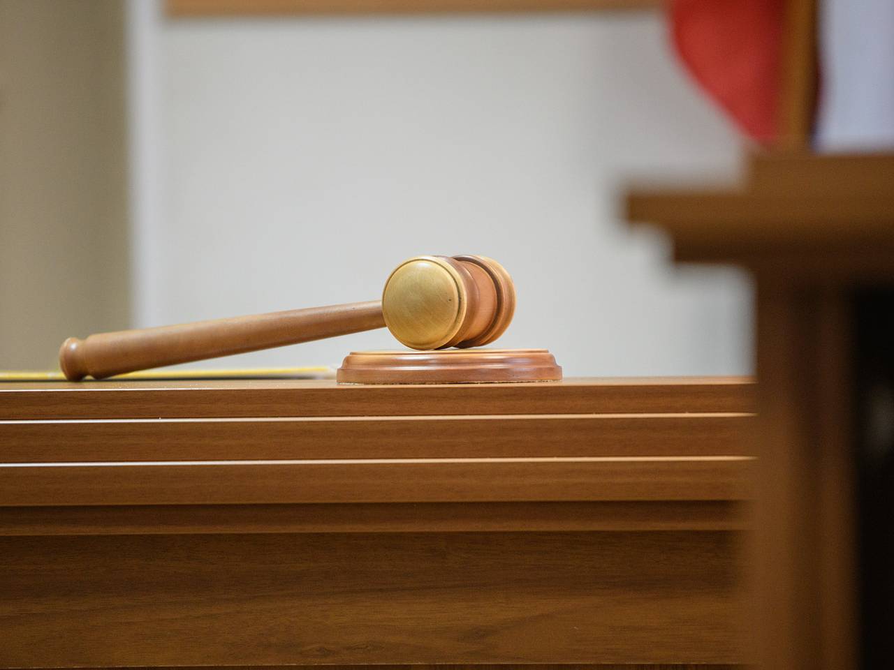 Полковник Росгвардии попался на вымогательстве стройматериалов