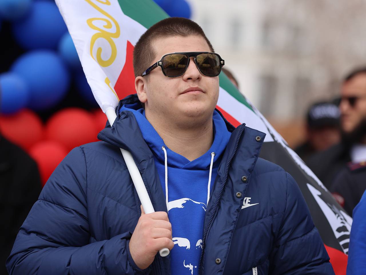 17-летнего Адама Кадырова наградили второй за 10 дней медалью 17-летнего Адама Кадырова наградили второй за 10 дней медалью