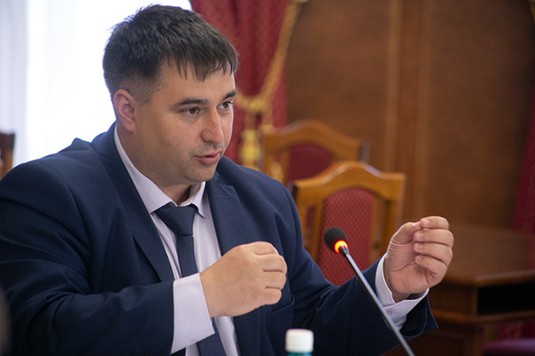 Депутат Заксобрания Новосибирской области обратился в Правительство РФ с просьбой проконтролировать коммунальный коллапс в Новосибирске