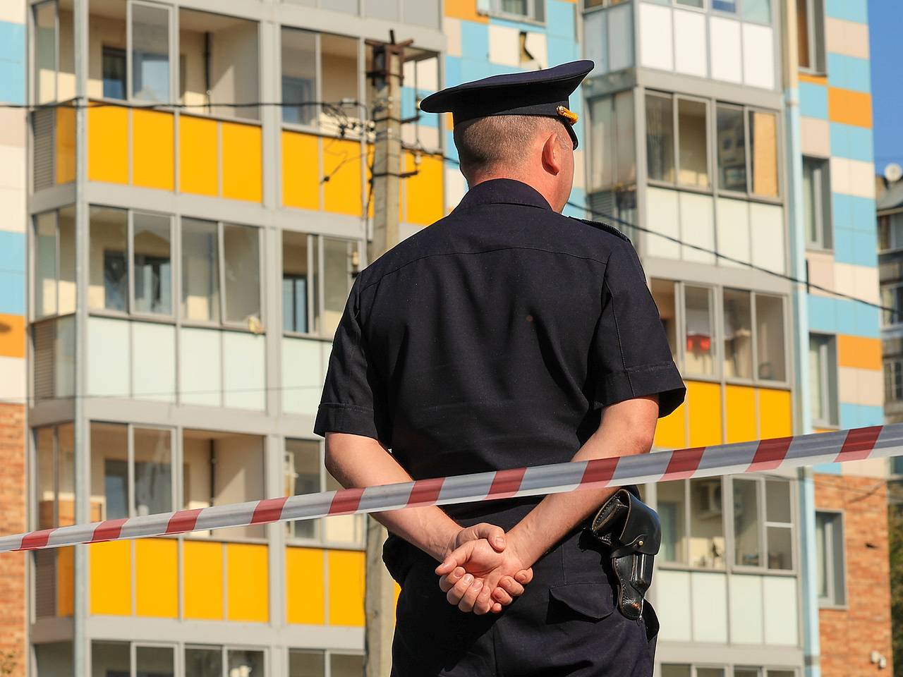 Полицейский пострадал в результате удара ВСУ по Курской области