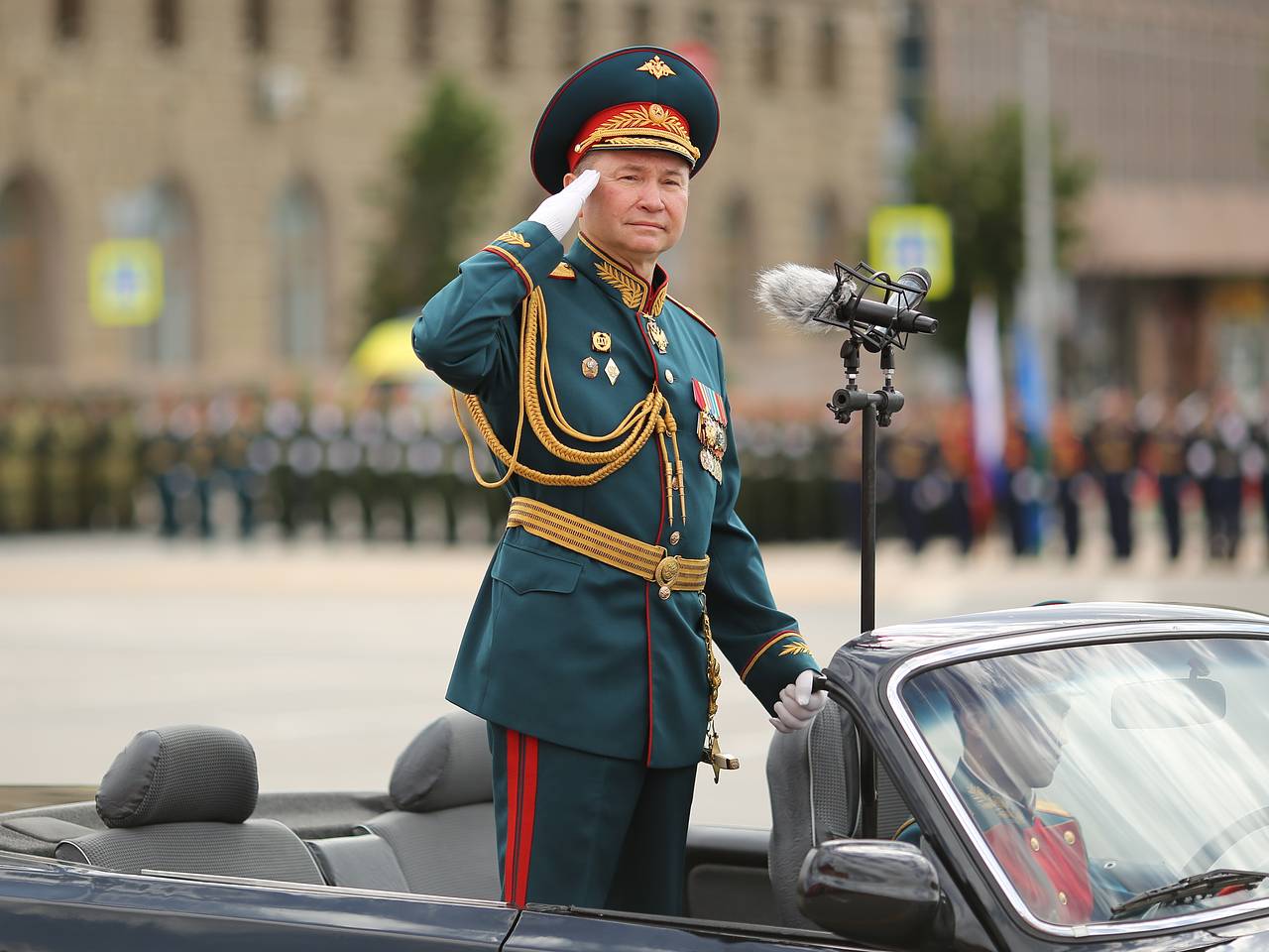 Генерал-полковника Мордвичева назначили главкомом Сухопутными войсками