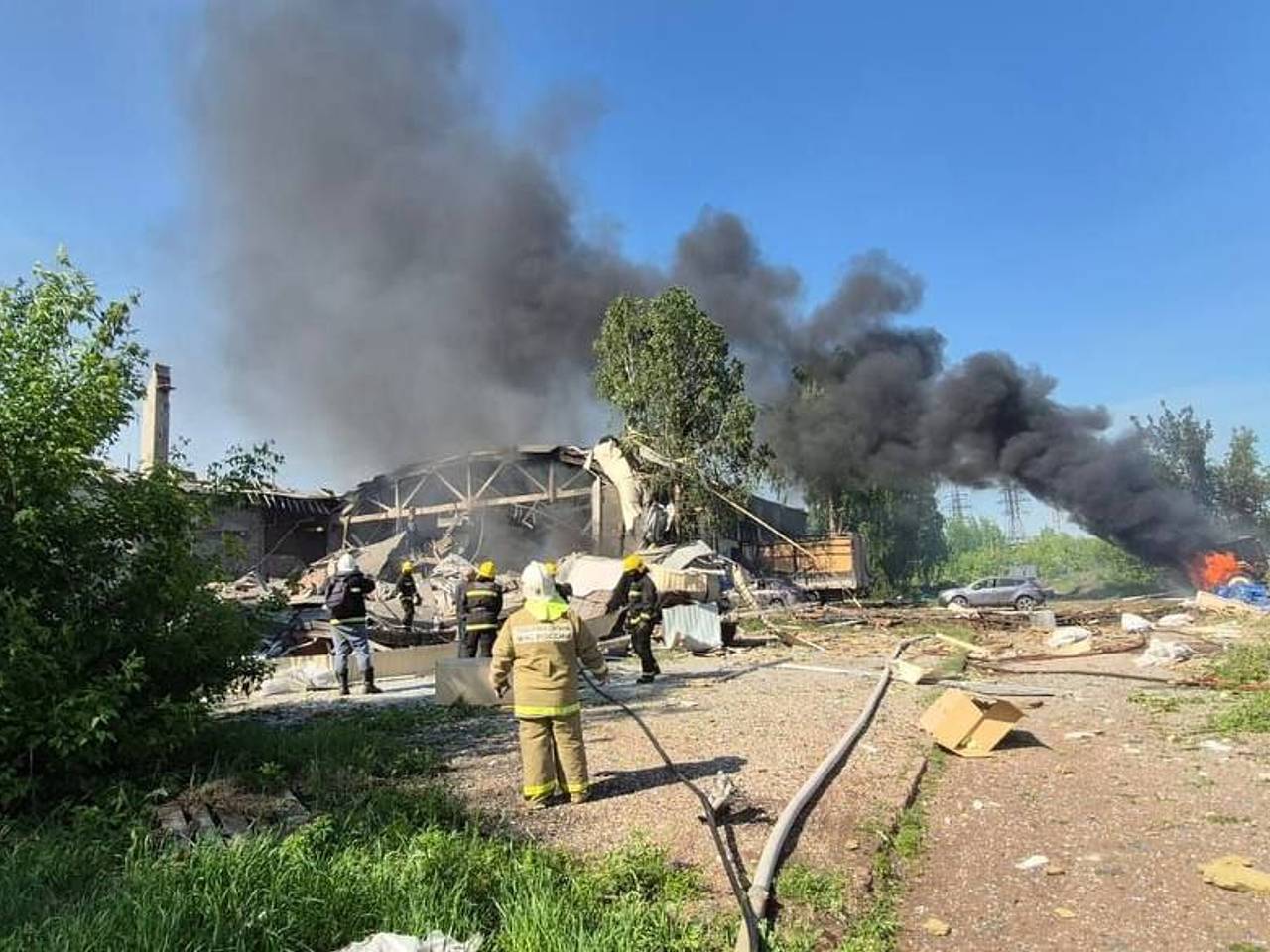 Названа причина взрыва на российском предприятии по производству парафина