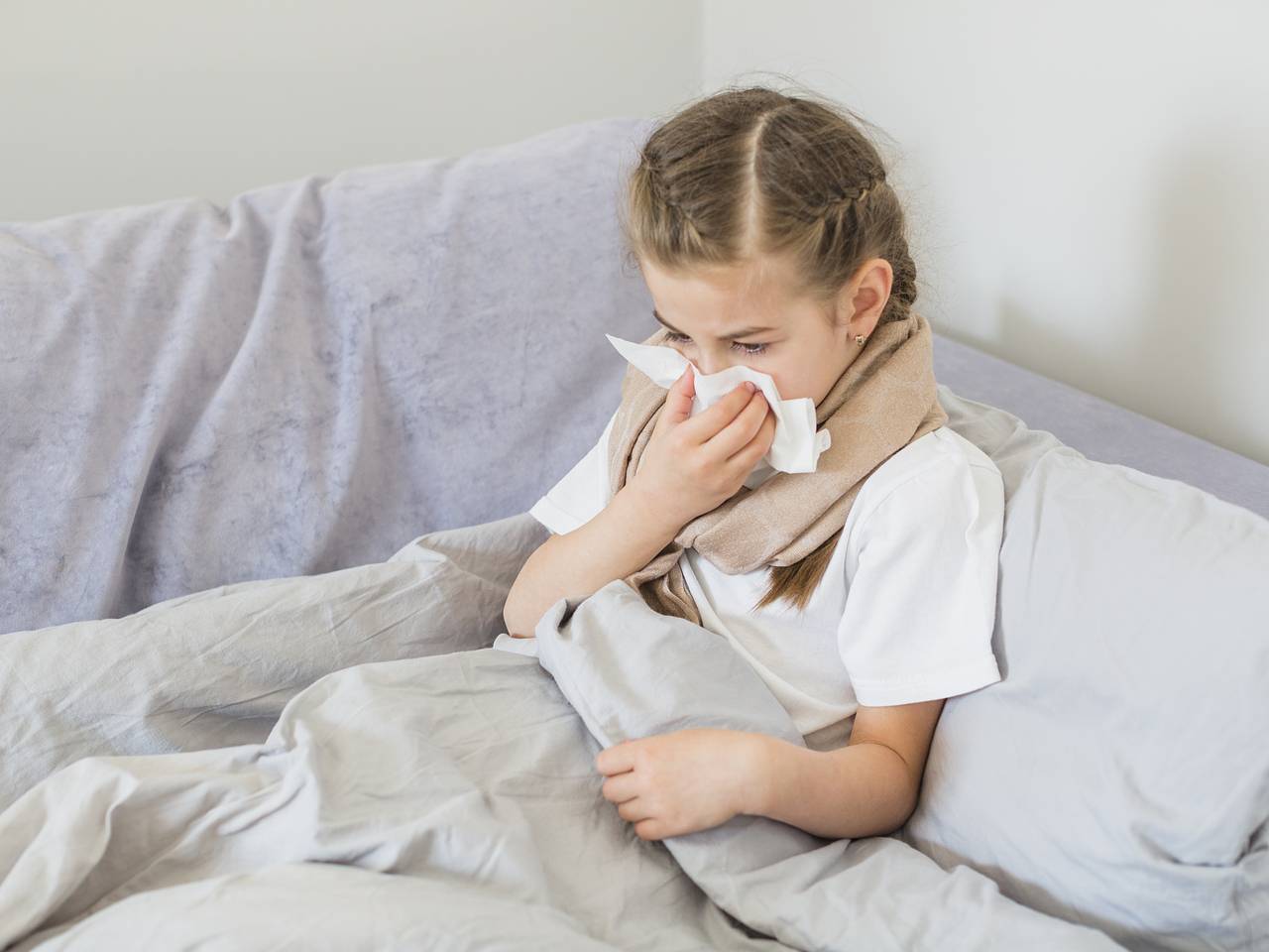 Россиян предупредили об осложнениях при одной детской болезни Россиян предупредили об осложнениях при одной детской болезни