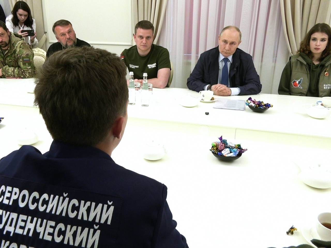 Волонтер описала встречу с Путиным в Курске фразой «слышал каждого и запоминал»