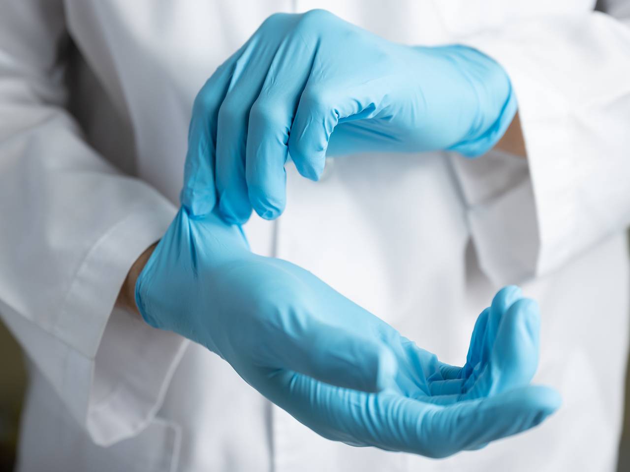 Новые врачи приступили к работе в больницах Ямала