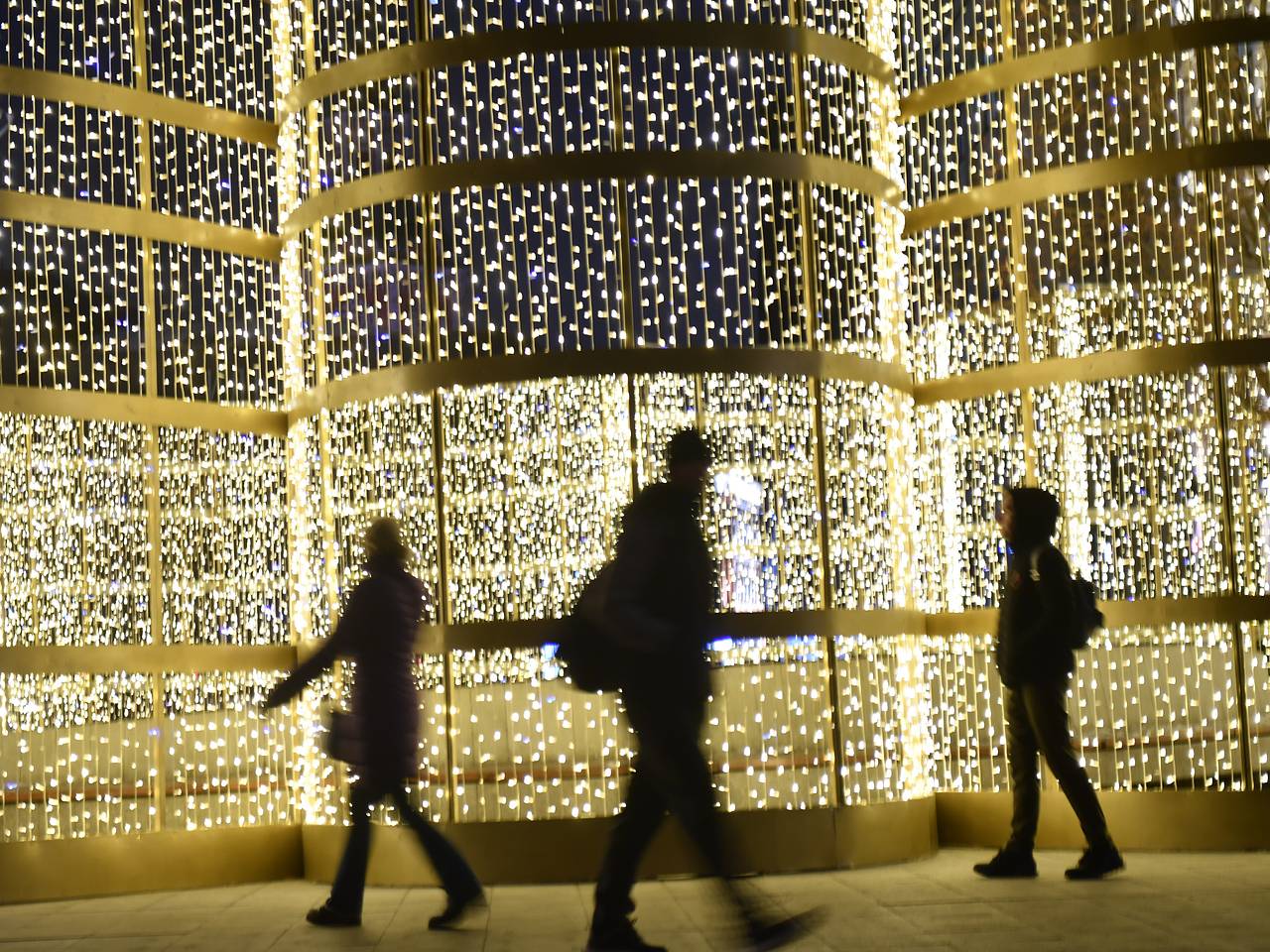 Родителей предупредили о штрафе за один проступок детей