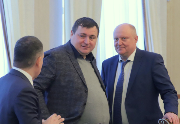 И кто тут главный: насколько сильна поддержка у претендентов на пост мэра Новосибирска?
