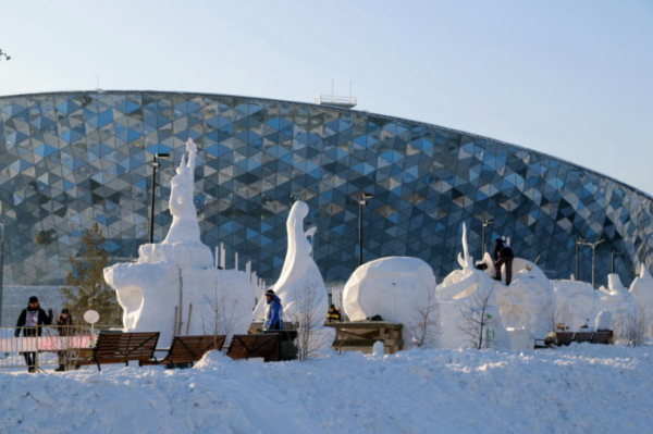 Лучшей снежной скульптурой в Новосибирске стала «Царица холода»