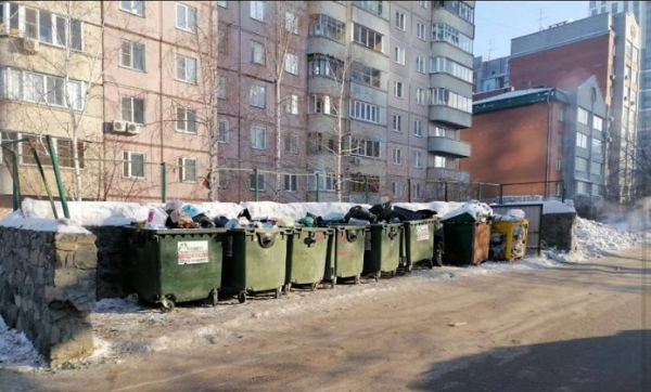Новосибирскую УК наказали за некачественный вывоз мусора