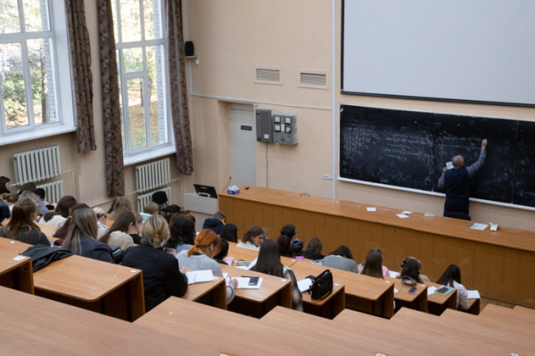 Служба государственной статистики рассказала, сколько студентов учится в сибирских регионах