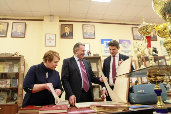 Спикер и депутаты Заксобрания посетили новосибирский аграрный университет в День студента