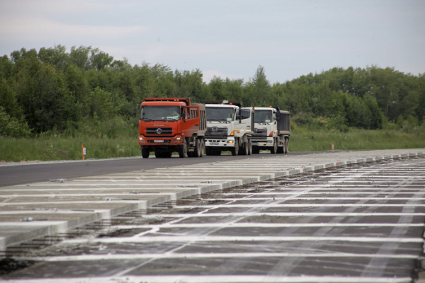 Участок трассы из Омска в Казахстан отремонтируют за 2,6 млрд рублей