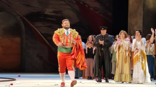 Ведущий солист оперной труппы НОВАТа стал лауреатом премии «Онегин» 2023